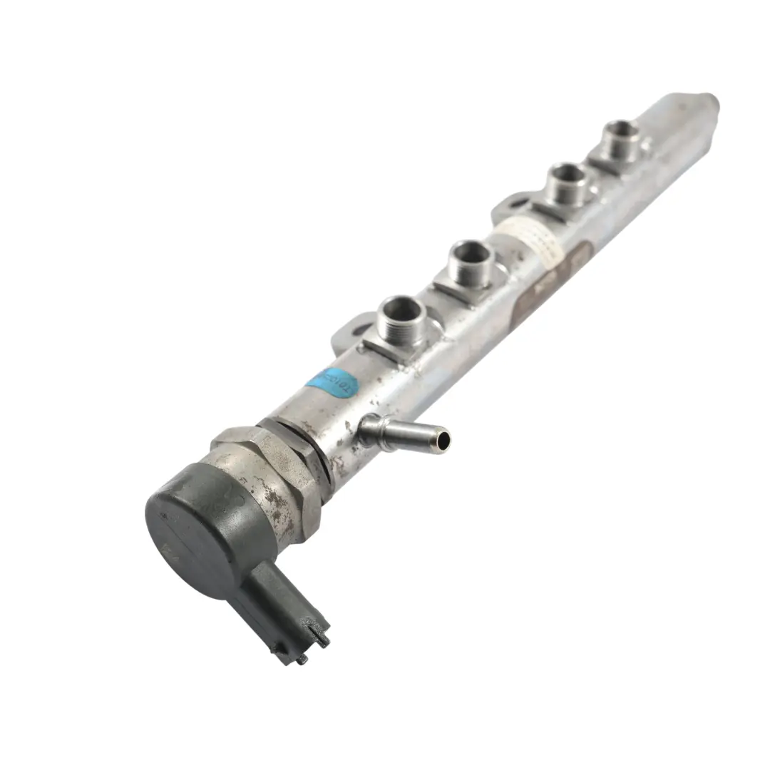 Rampe D'Injection Carburant 3.0 Diesel CK5Q-9D280-AB pour Land Rover Discovery 4 L319 à propos du numéro de pièce LR013182 Land Rover Discovery 4 L319 Rampe D'Injection Carburant 3.0 Diesel CK5Q-9D280-AB - SKU LR013182 - Numéro de pièce LR013182