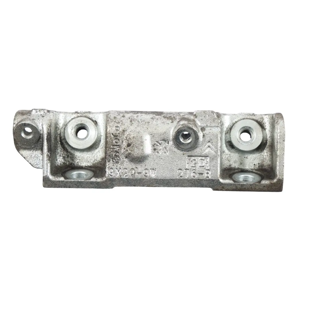 Soporte Riel Inyector Combustible 9X2Q-9W276-B para Land Rover Discovery 4 L319 con número de pieza LR013195 Land Rover Discovery 4 L319 Soporte Riel Inyector Combustible 9X2Q-9W276-B - SKU LR013195 - Número de pieza LR013195