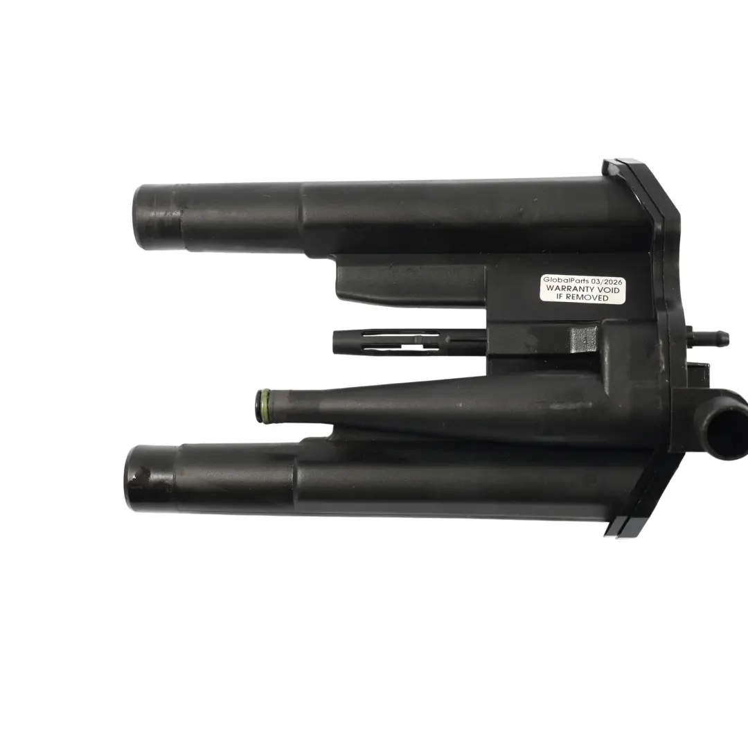 Separator Odma Oleju 3.0D 306DT 9H2Q-6A785-CB do Land Rover Discovery 4 L319 o numerze LR013287 Land Rover Discovery 4 L319 Separator Odma Oleju 3.0D 306DT 9H2Q-6A785-CB - SKU LR013287 - Numer Części LR013287