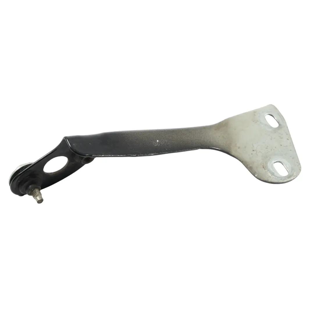Fender Bracket Right O/S Santorini Black - 820 to Land Rover Discovery 4 L319 with Part number LR013677 Land Rover Discovery 4 L319 Fender Bracket Right O/S Santorini Black - 820 - SKU ASU780120-SAB - Part number LR013677