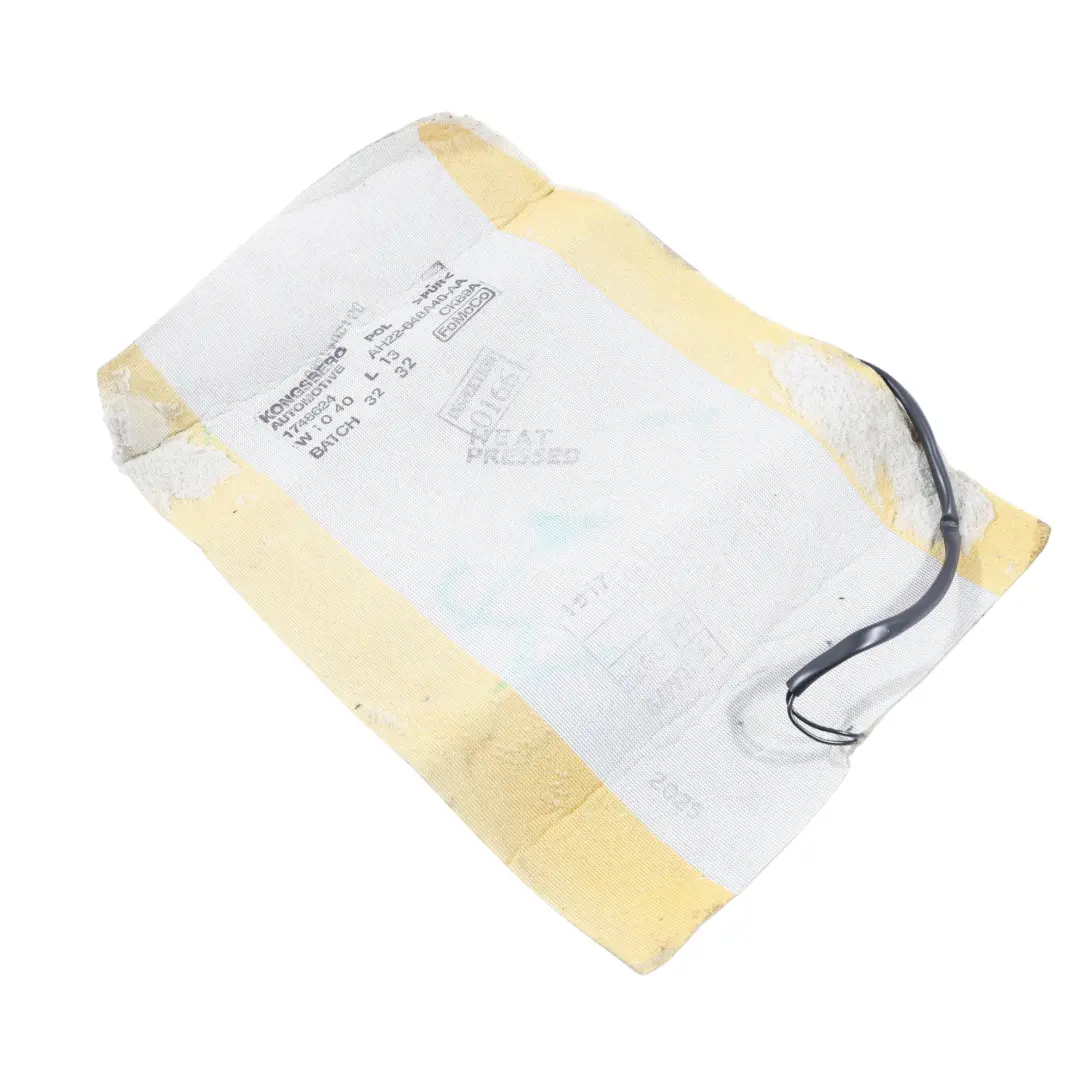 Mata Grzewcza Fotela Lewy Prawy AH22648A40AA do Land Rover Discovery 4 L319 o numerze LR013782 Land Rover Discovery 4 L319 Mata Grzewcza Fotela Lewy Prawy AH22648A40AA - SKU LR013782 - Numer Części LR013782