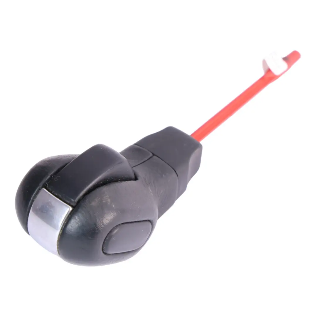 Pomello Del Cambio In Pelle AH22-7217-AA per Land Rover Discovery 4 L319 con numero di parte LR013873 Land Rover Discovery 4 L319 Pomello Del Cambio In Pelle AH22-7217-AA - SKU LR013873 - Numero di parte LR013873