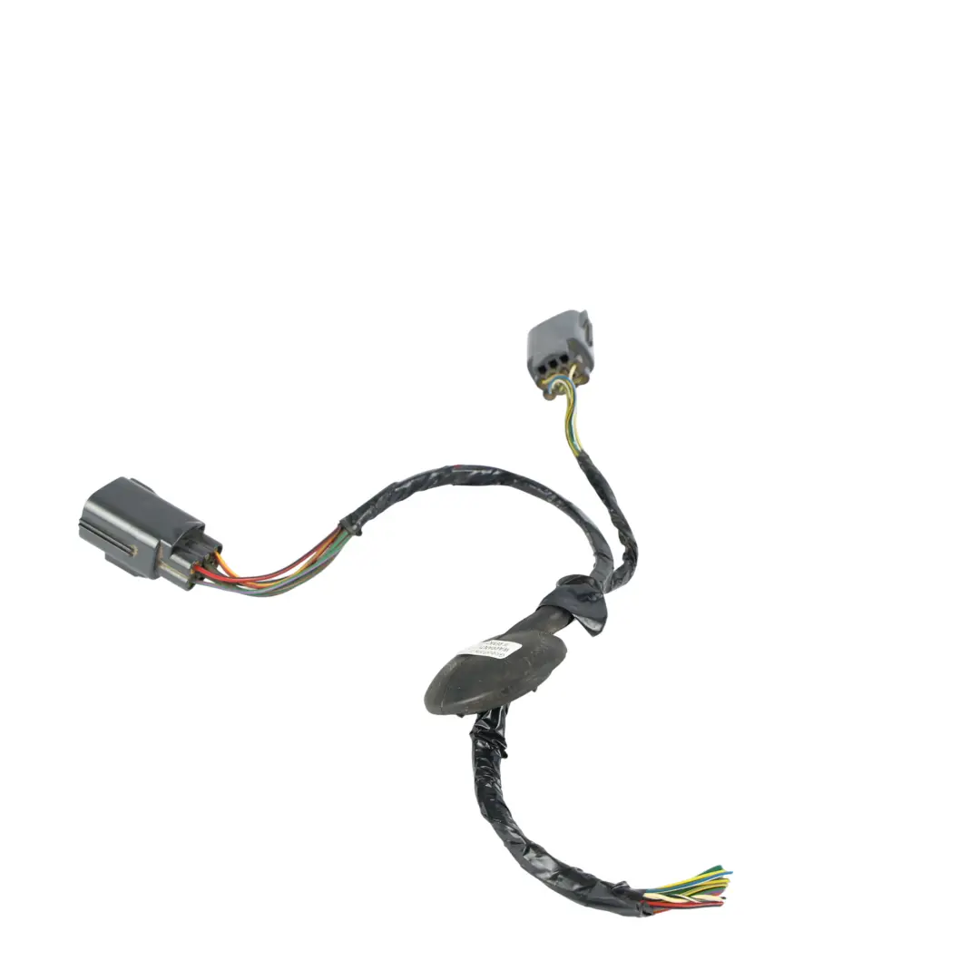 Kabel Wtyczka Przewód Lampy Lewy Tył do Land Rover 4 L319 o numerze LR014003 Land Rover 4 L319 Kabel Wtyczka Przewód Lampy Lewy Tył - SKU LR014003-2 - Numer Części LR014003