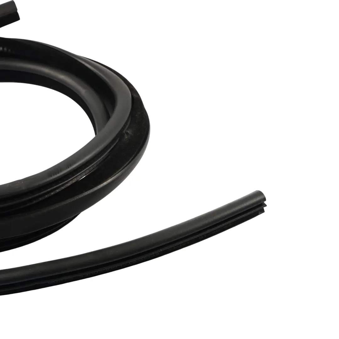 Range Rover L322 Door Edge Seal Gasket Rubber Front Left Right N/O/S - SKU LR014294 - Part number LR014294