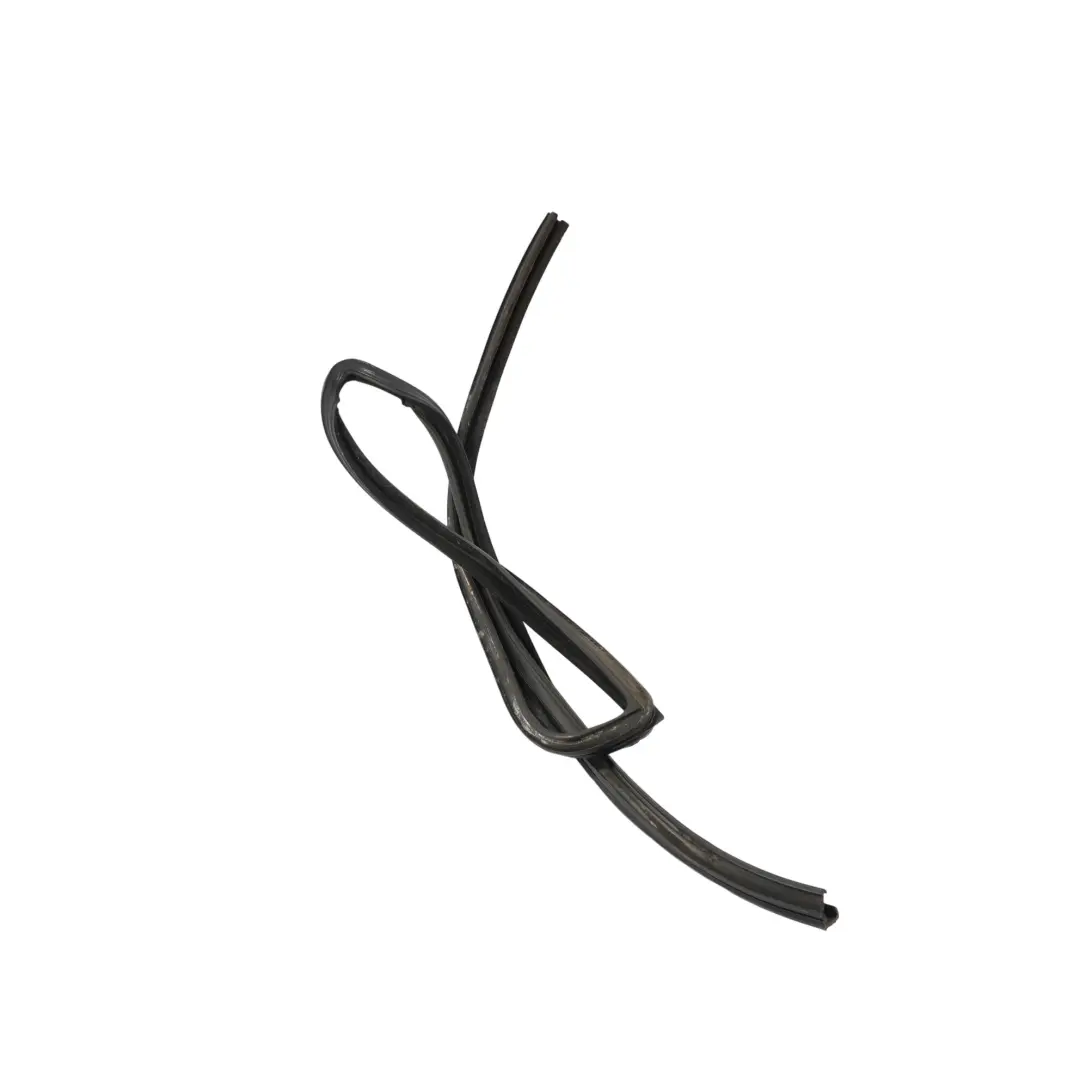 Joint Porte Arrière Gauche Guide Vitre 6H22-262B59-AD pour Land Rover Discovery L319 à propos du numéro de pièce LR015284 Land Rover Discovery L319 Joint Porte Arrière Gauche Guide Vitre 6H22-262B59-AD - SKU LR015284 - Numéro de pièce LR015284