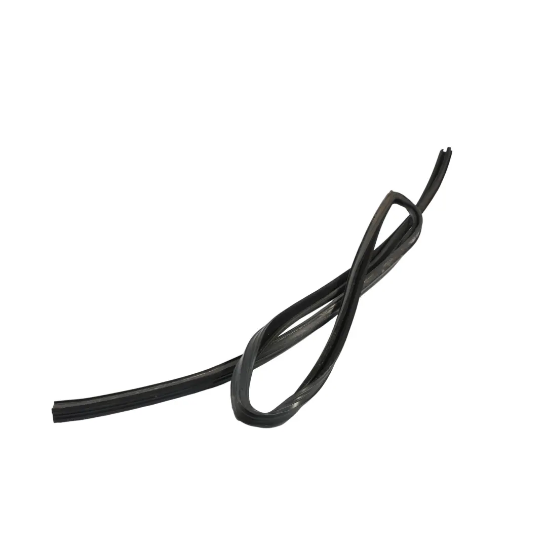 Türdichtung Fensterführung Hinten Links 6H22-262B59-AD für Land Rover Discovery L319 mit Teilenummer LR015284 Land Rover Discovery L319 Türdichtung Fensterführung Hinten Links 6H22-262B59-AD - SKU LR015284 - Teilenummer LR015284