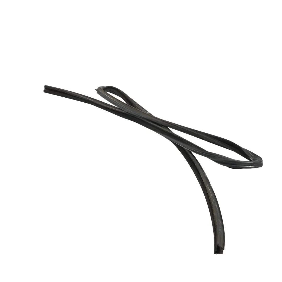 Guarnizione Porta Guida Posteriore Sinistra 6H22-262B59-AD per Land Rover L319 con numero di parte LR015284 Land Rover L319 Guarnizione Porta Guida Posteriore Sinistra 6H22-262B59-AD - SKU LR015284 - Numero di parte LR015284