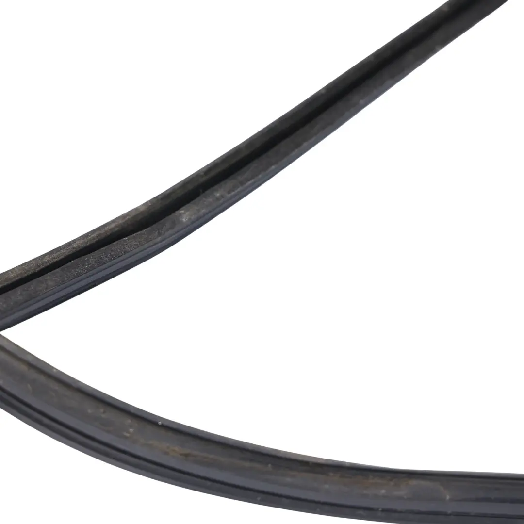 Vitre Porte Arrière Droite pour Land Rover Discovery 3 L319 à propos du numéro de pièce LR015285 Land Rover Discovery 3 L319 Vitre Porte Arrière Droite - SKU LR015285 - Numéro de pièce LR015285