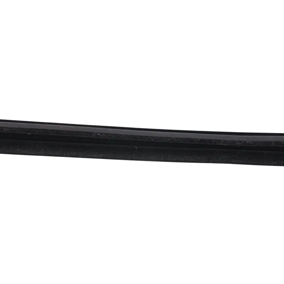 Land Rover Discovery 3 L319 Puerta Ventana Vidrio Run Trasera Derecha - SKU LR015285 - Número de pieza LR015285