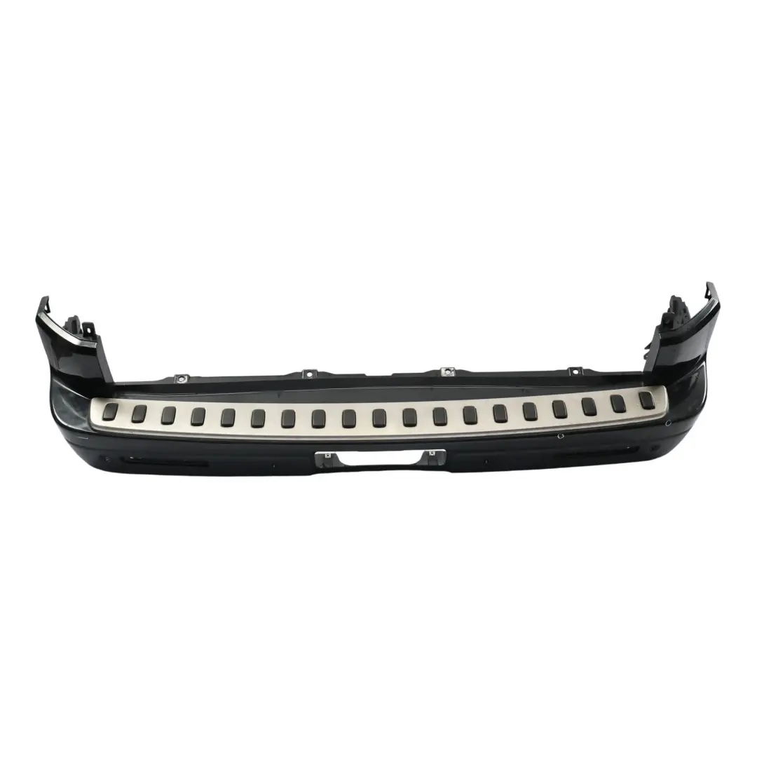 Zderzak Tylny Santorini Black Czarny - 820 do Land Rover Discovery 4 L319 o numerze LR015463 Land Rover Discovery 4 L319 Zderzak Tylny Santorini Black Czarny - 820 - SKU LR015463-SAB1 - Numer Części LR015463