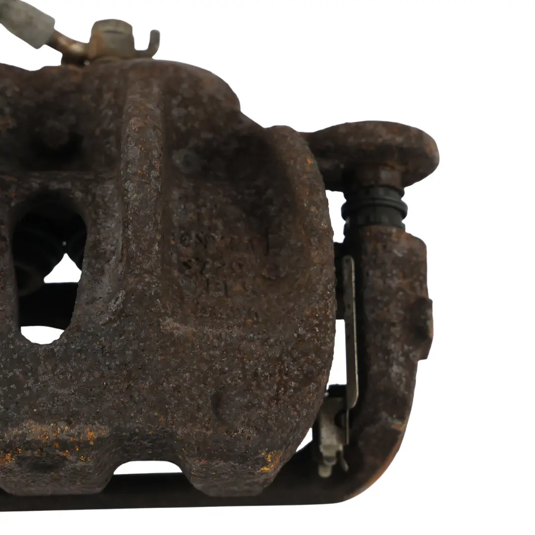 Front Left N/S Brake Caliper to Land Rover Discovery 4 L319 with Part number LR015570 Land Rover Discovery 4 L319 Front Left N/S Brake Caliper - SKU LR015570 - Part number LR015570