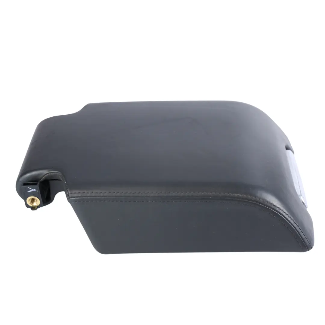 Mittelkonsole Armlehne Deckel Leder für Land Rover Discovery 3 L318 mit Teilenummer LR016755 Land Rover Discovery 3 L318 Mittelkonsole Armlehne Deckel Leder - SKU LR016755 - Teilenummer LR016755