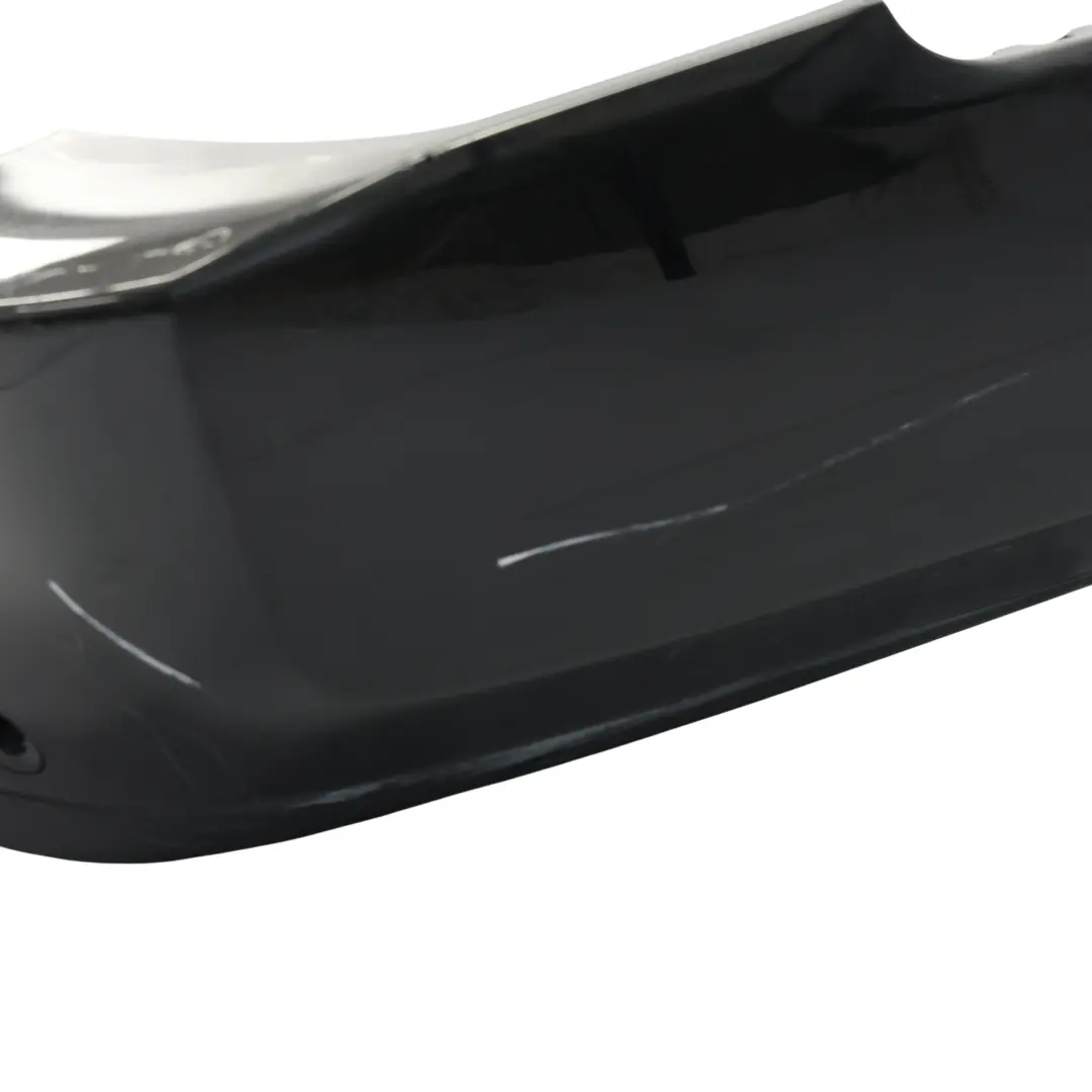 Zderzak Tylny Santorini Black Czarny - 820 do Range Rover Vogue L322 o numerze LR017333 Range Rover Vogue L322 Zderzak Tylny Santorini Black Czarny - 820 - SKU LR017333-SAB - Numer Części LR017333