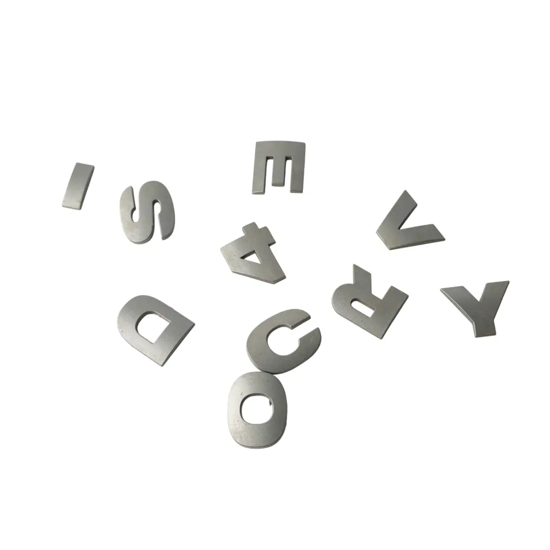 Land Rover Discovery 4 L319 Insignia Trasera Emblema Placa Adhesiva - SKU LR018249 - Número de pieza LR018249