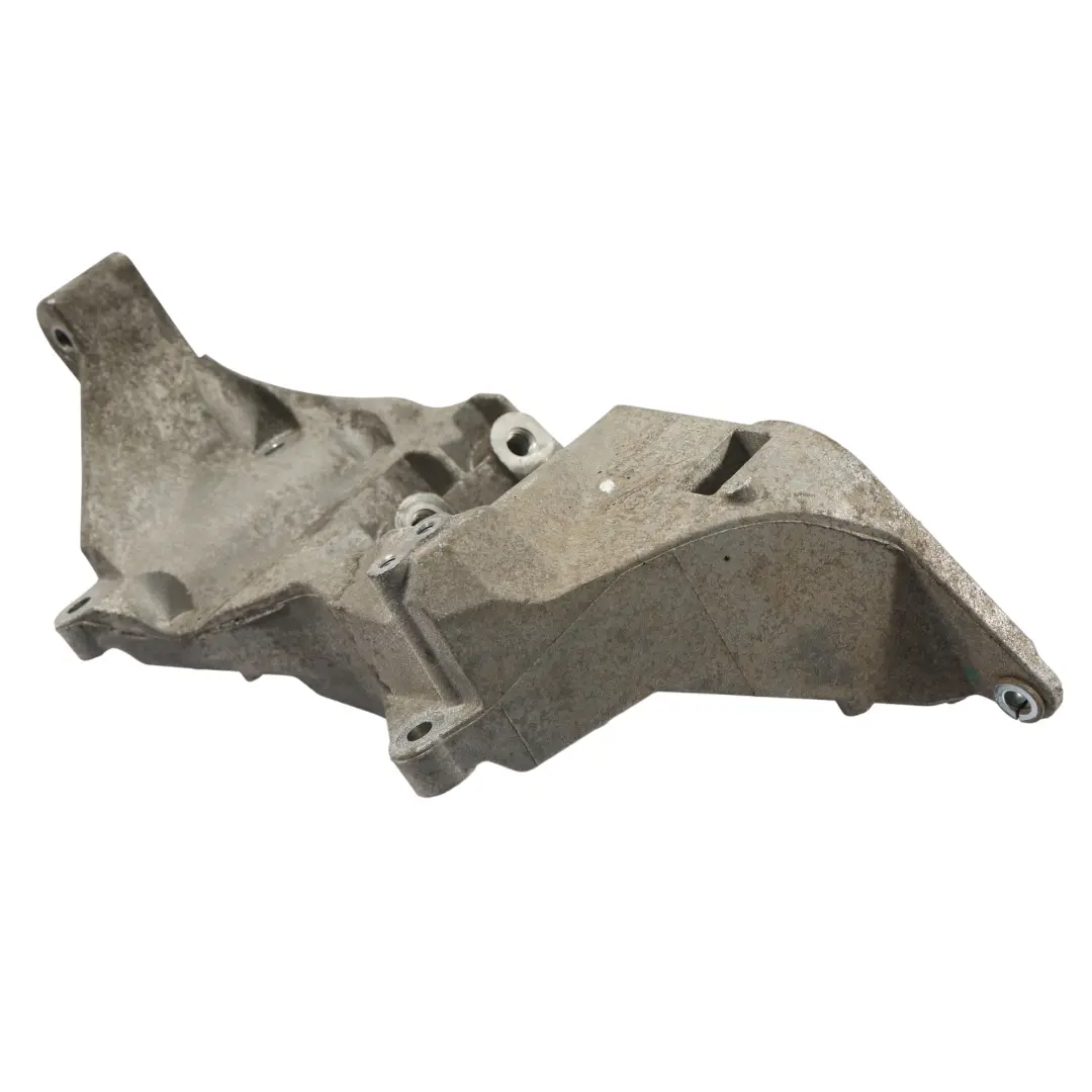 Land Rover Discovery 4 L319 Wspornik Alternatora CPLA-10239-AB - SKU LR018304 - Numer Części LR018304