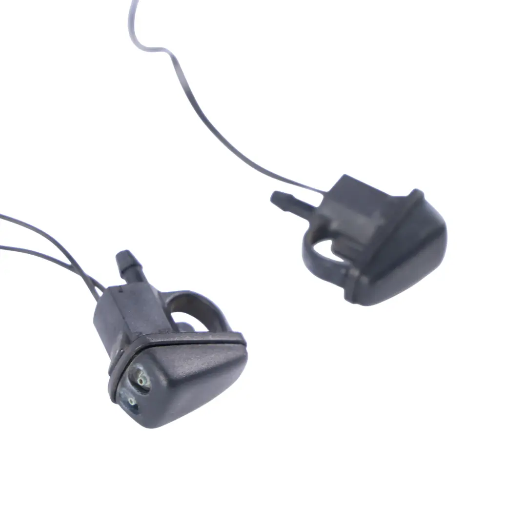 Land Rover Discovery 4 L319 Scheiben Waschdüsen Set - SKU LR018834 - Teilenummer LR018834