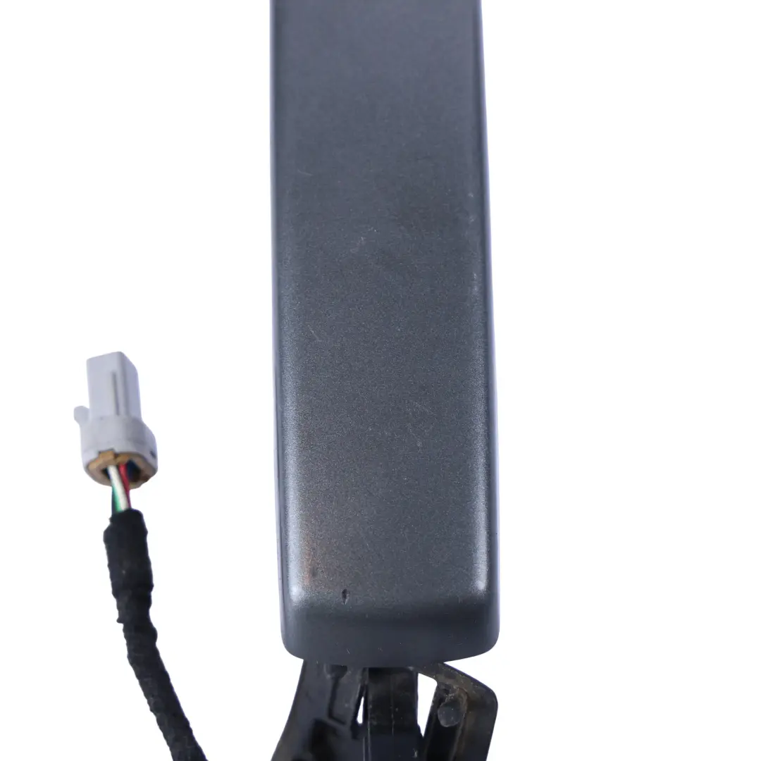 Door Handle Exterior Outside to Land Rover Discovery 4 L319 with Part number LR019764 Land Rover Discovery 4 L319 Door Handle Exterior Outside - SKU LR019764 - Part number LR019764