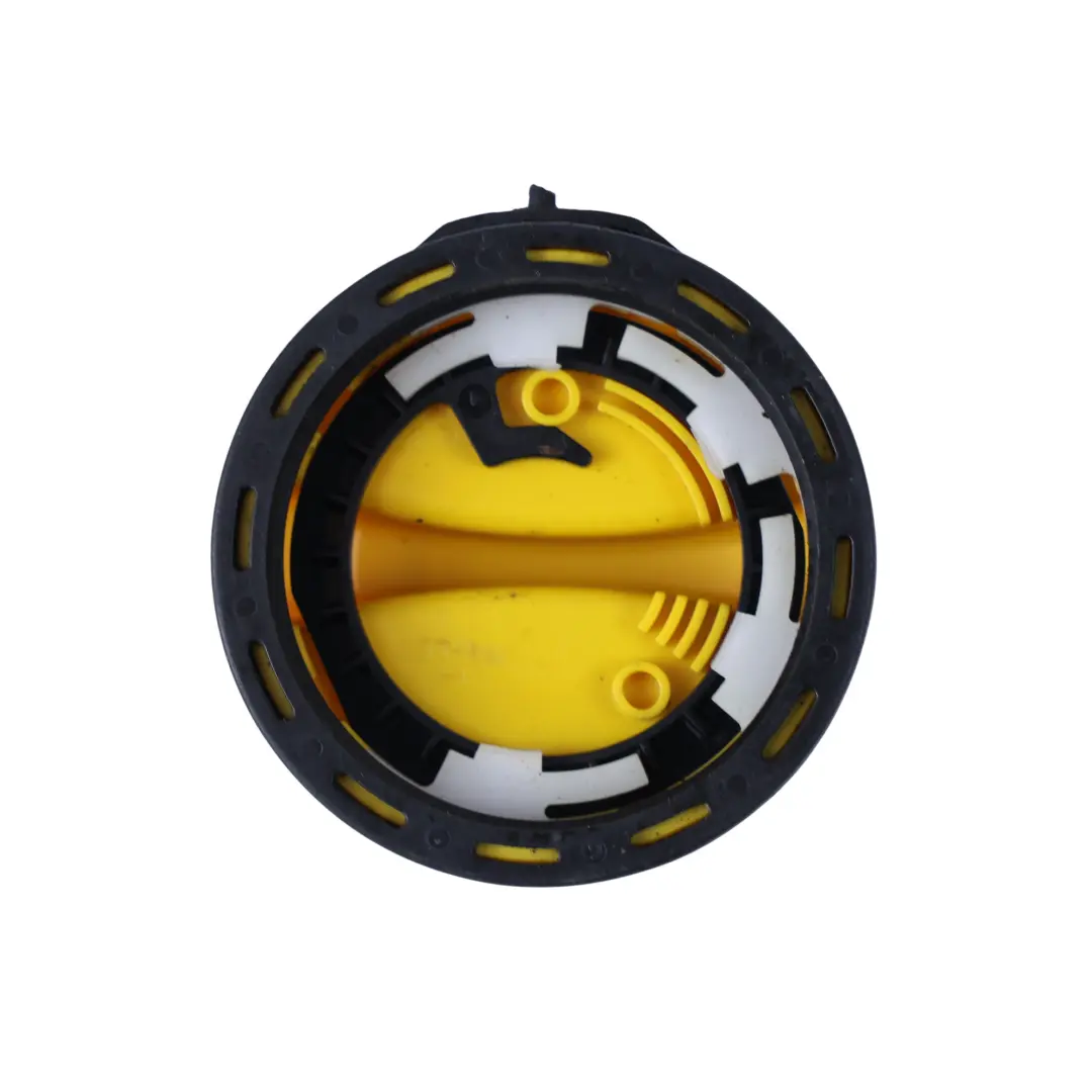 Cap Cover Diesel to Land Rover Discovery 4 L319 Fuel Tank with Part number LR021560 Land Rover Discovery 4 L319 Fuel Tank Cap Cover Diesel - SKU LR021560 - Part number LR021560