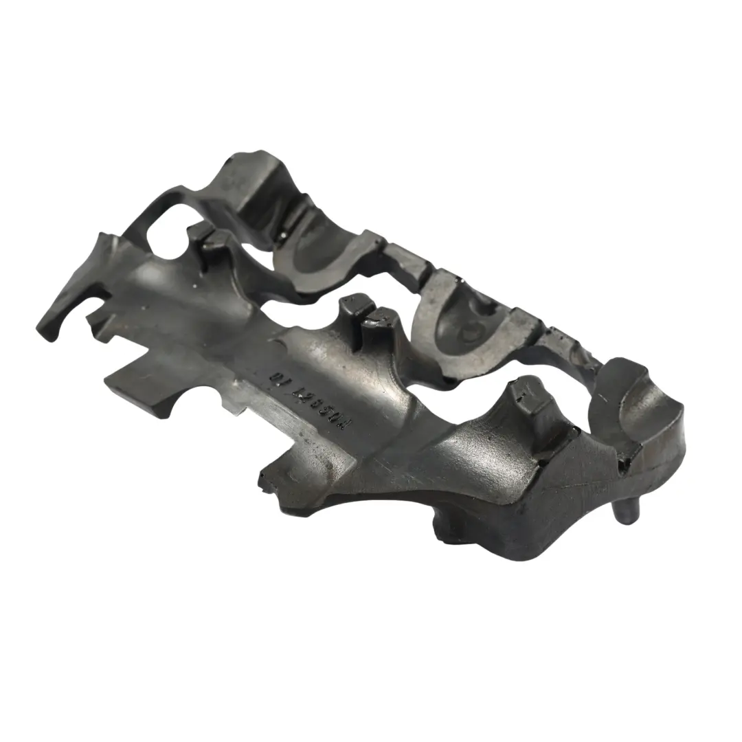 Land Rover Discovery 4 L319 Fuel Injectors Cover Lower Left N/S 9X2Q-9U550-AC - SKU LR022120 - Part number LR022120