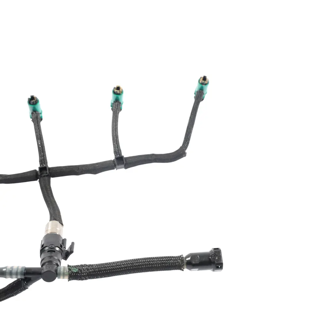 Return Pipe Hose Line 2.2 CRDI BG9Q-9K022-AA to Land Rover Freelander 2 L359 Fuel with Part number LR022350 Land Rover Freelander 2 L359 Fuel Return Pipe Hose Line 2.2 CRDI BG9Q-9K022-AA - SKU LR022350 - Part number LR022350