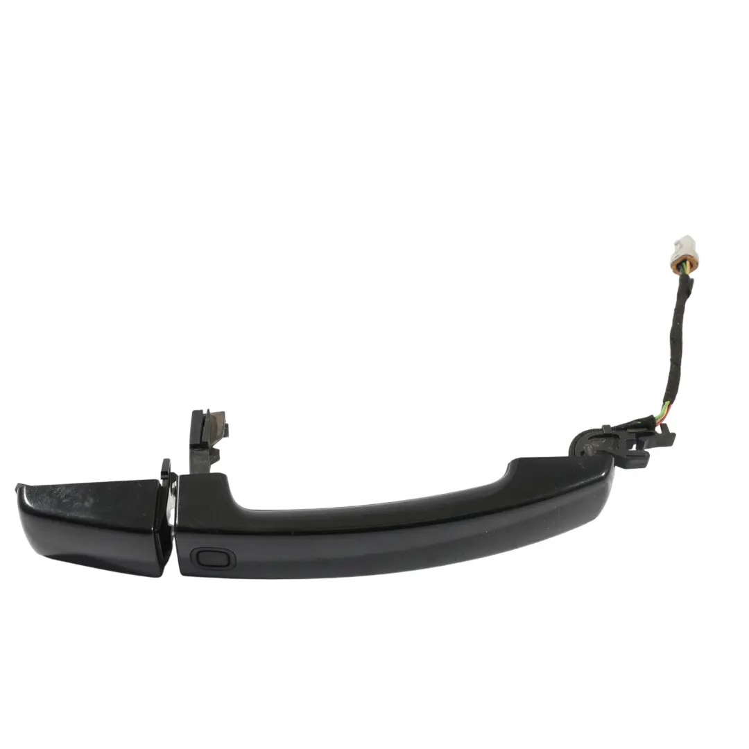 Poignée Porte Extérieure Noir Santorini - 820 pour Land Rover Discovery L319 à propos du numéro de pièce LR023730 Land Rover Discovery L319 Poignée Porte Extérieure Noir Santorini - 820 - SKU LR023730-SAB - Numéro de pièce LR023730