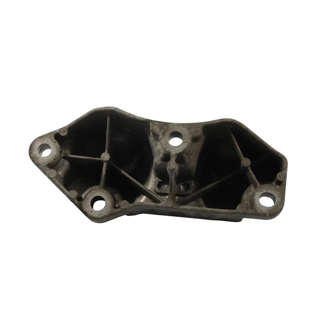 Supporto Motore Portaoggetti BJ32-7M125-AA per Land Rover EVOQUE L538 con numero di parte LR024740 Land Rover EVOQUE L538 Supporto Motore Portaoggetti BJ32-7M125-AA - SKU LR024740 - Numero di parte LR024740