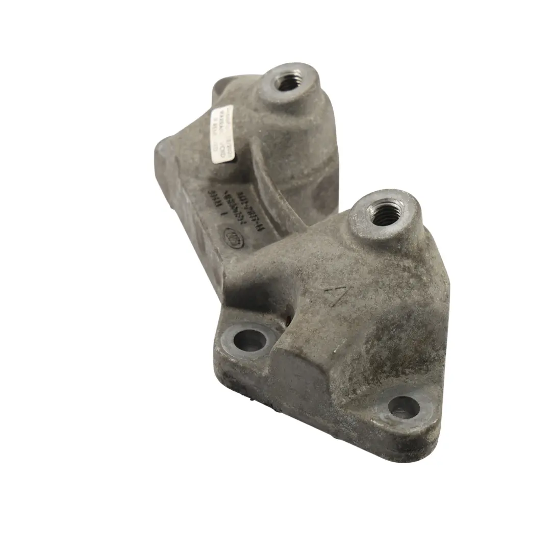 Support De Fixation Moteur BJ32-7M125-AA pour Land Rover EVOQUE L538 à propos du numéro de pièce LR024740 Land Rover EVOQUE L538 Support De Fixation Moteur BJ32-7M125-AA - SKU LR024740 - Numéro de pièce LR024740