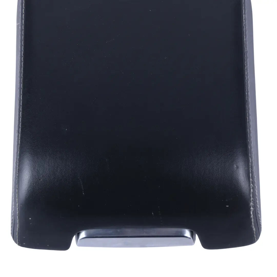 Mittelarmlehne Vorne Staufach AH22-045C74-BC für Land Rover Discovery 4 L319 mit Teilenummer LR025809 Land Rover Discovery 4 L319 Mittelarmlehne Vorne Staufach AH22-045C74-BC - SKU LR025809 - Teilenummer LR025809