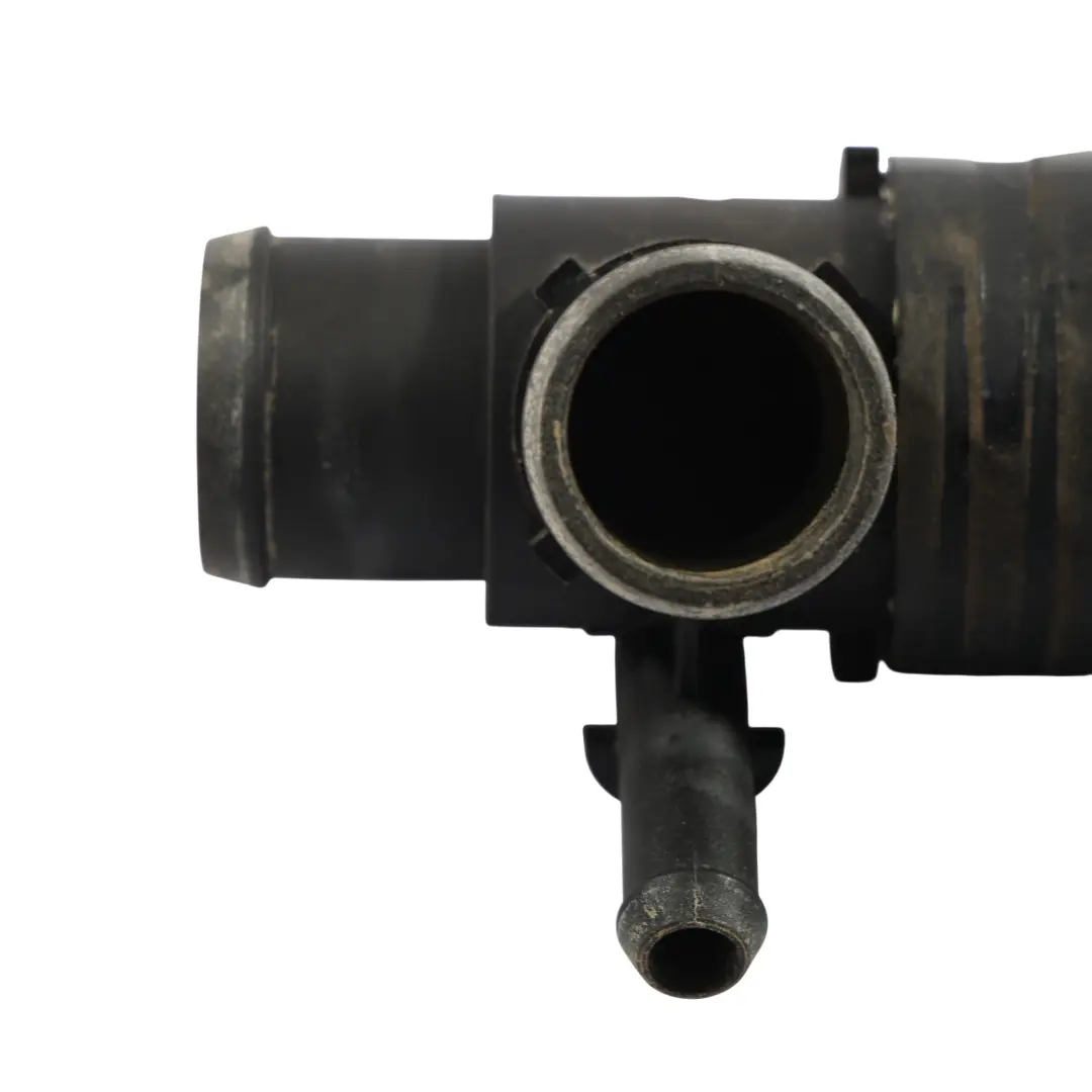 Land Rover Discovery 4 L319 Agua Refrigerante Manguera Conector 3.0 AH22-8575-AF - SKU LR025969-1 - Número de pieza LR025969