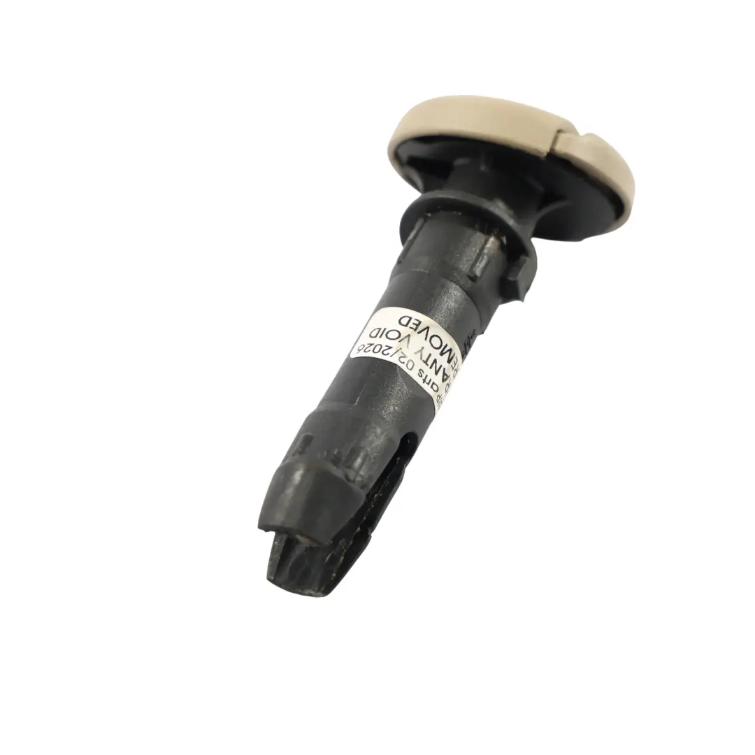 Range Rover Evoque Guida Bloccaggio Poggiatesta Sedili Anteriori BJ32-611D74-AA - SKU LR026768 - Numero di parte LR026768