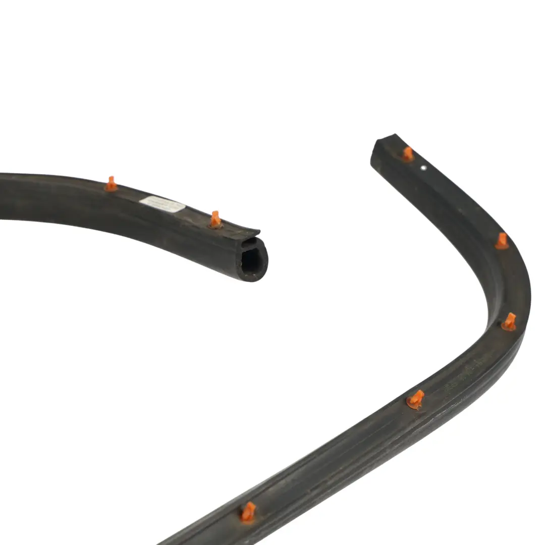 Range Rover Evoque L538 Joint D'Étanchéité Capot Caoutchouc - SKU LR027239 - Numéro de pièce LR027239