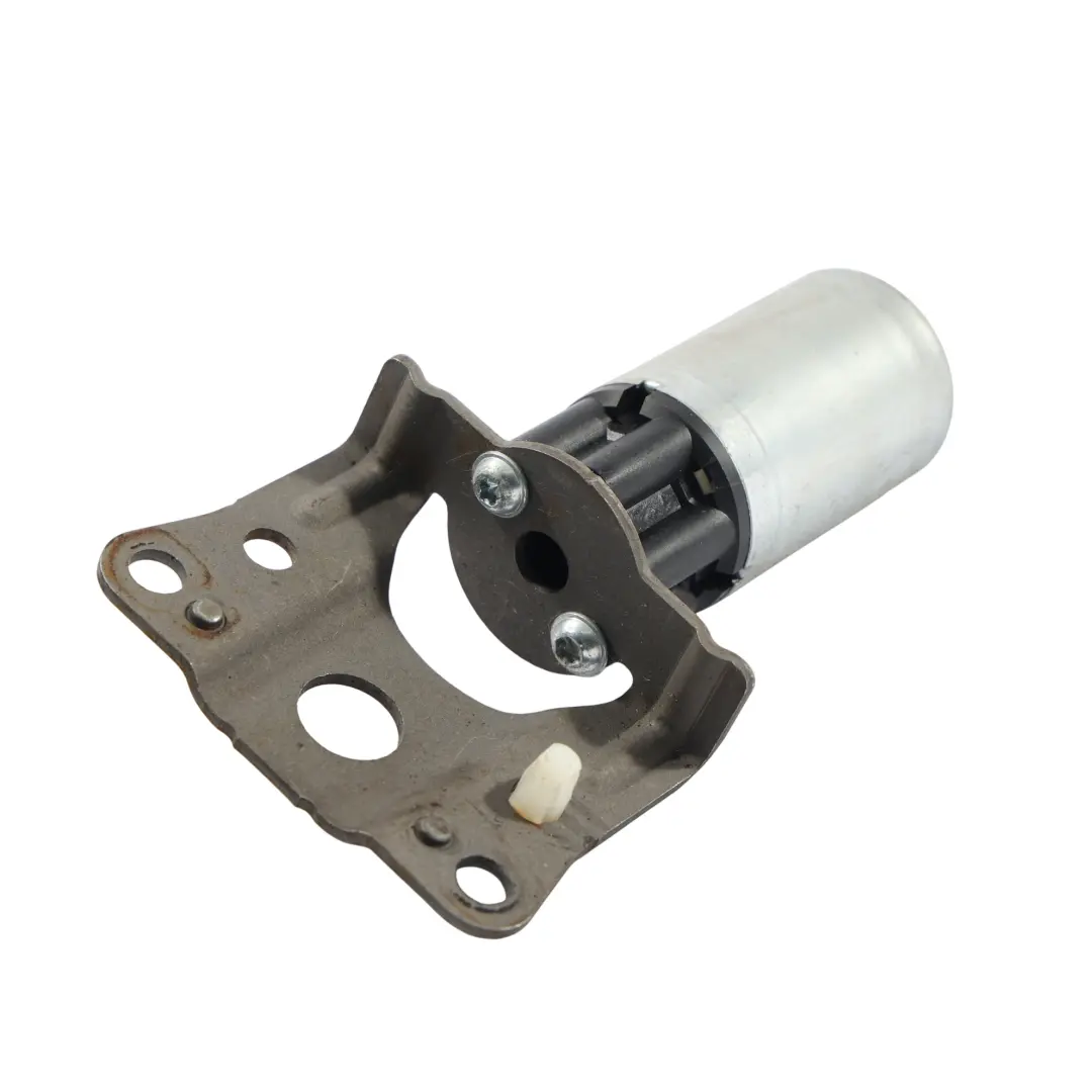 5D Front Seat Motor Left Right N/O/S 918531 to Range Rover Evoque L538 with Part number LR028226 Range Rover Evoque L538 5D Front Seat Motor Left Right N/O/S 918531 - SKU LR028226 - Part number LR028226