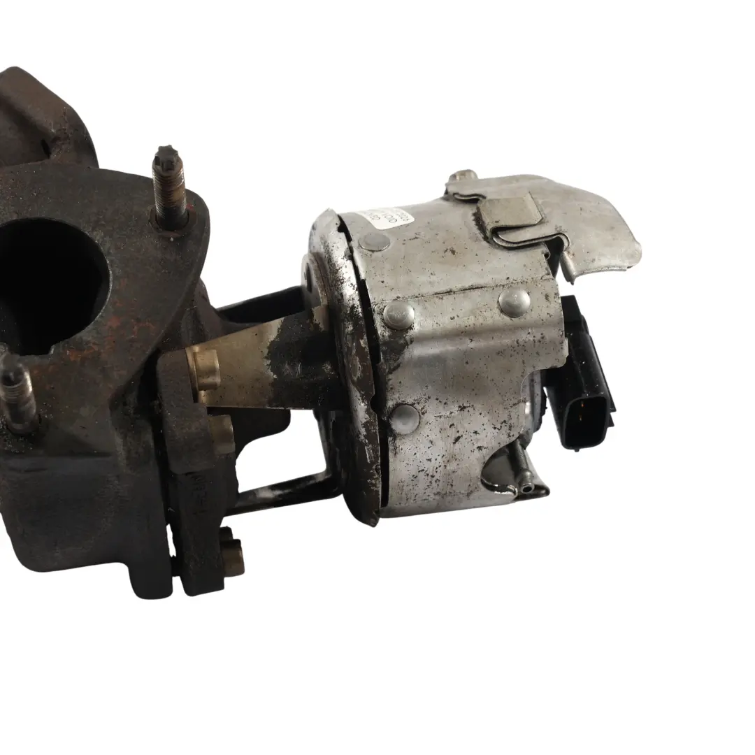 Turbosprężarka 3.0 TDV6 Diesel AH2Q-6K682-AF do Land Rover Discovery 4 L319 o numerze LR038620 Land Rover Discovery 4 L319 Turbosprężarka 3.0 TDV6 Diesel AH2Q-6K682-AF - SKU LR038620 - Numer Części LR038620