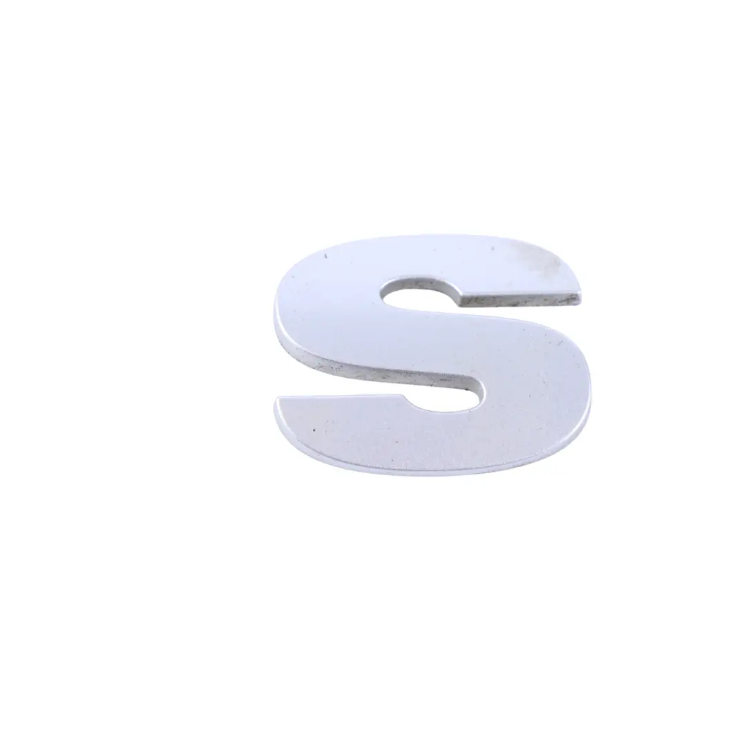 Emblem Lettering to Land Rover Discovery 4 L319 Tailgate Badge with Part number LR038659 Land Rover Discovery 4 L319 Tailgate Badge Emblem Lettering - SKU LR038659 - Part number LR038659