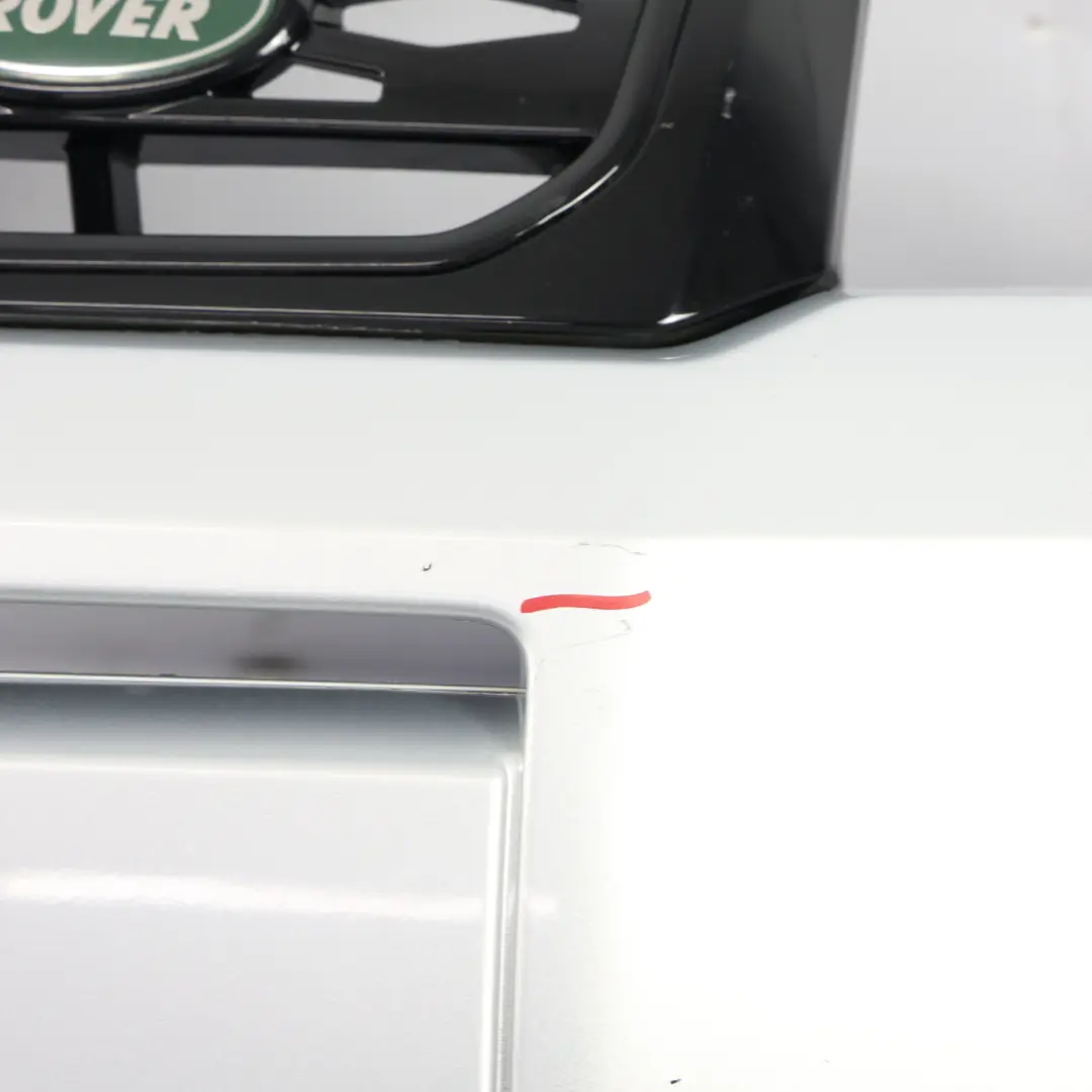 Facelift Front Bumper Cover Indus Silver Metallic - 863 to Land Rover Freelander 2 with Part number LR040836 Land Rover Freelander 2 Facelift Front Bumper Cover Indus Silver Metallic - 863 - SKU LR040836-INS - Part number LR040836