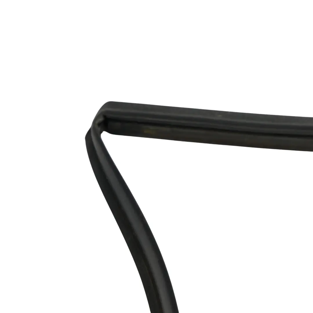 Range Rover L538 Joint De Cadre De Vitre De Porte Arrière Gauche BJ32-25767-AE - SKU LR040927 - Numéro de pièce LR040927