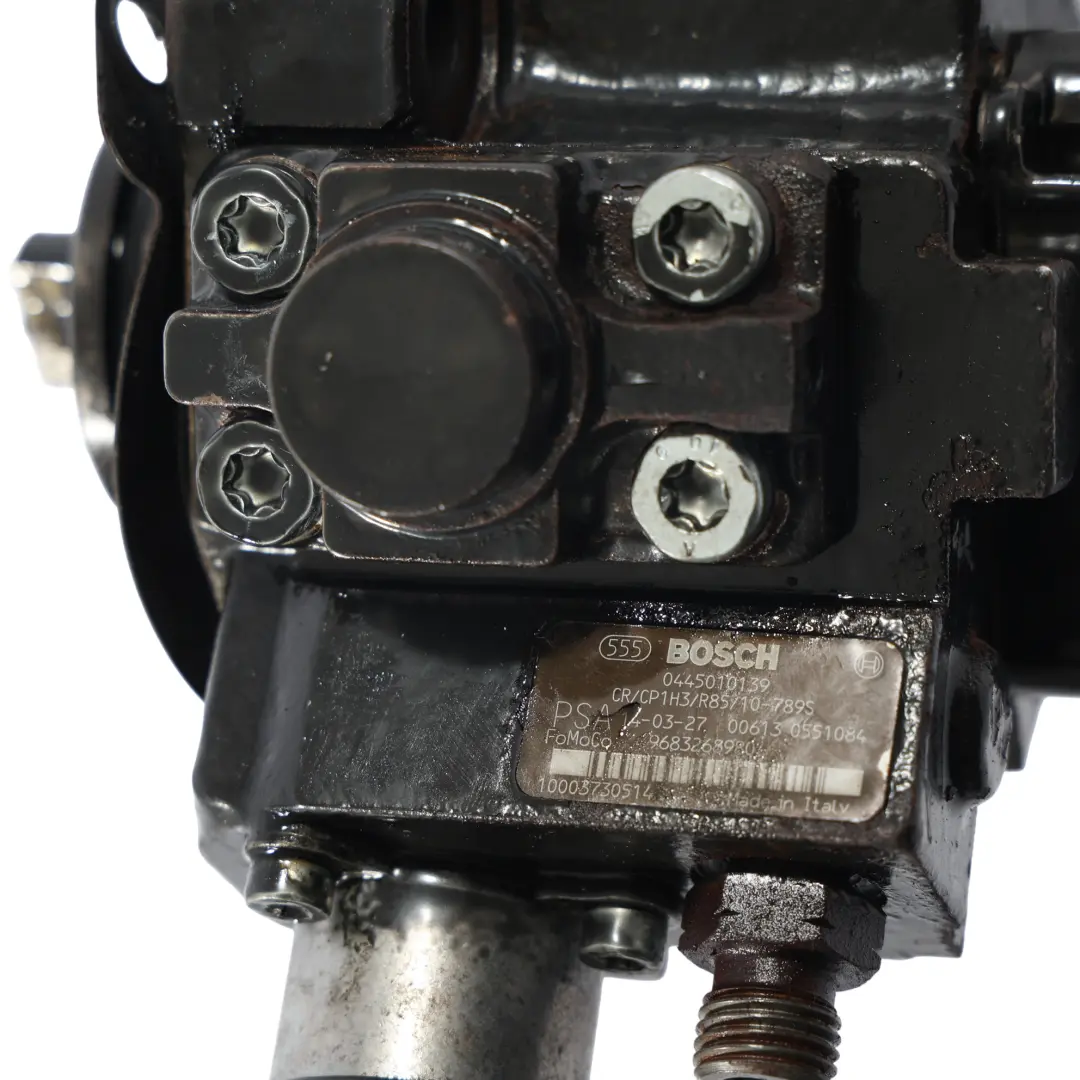 Land Rover Freelander 2 L359 Fuel High Pressure Injection Pump 2.2 DJ32-9A543-AA - SKU LR047217 - Part number LR047217