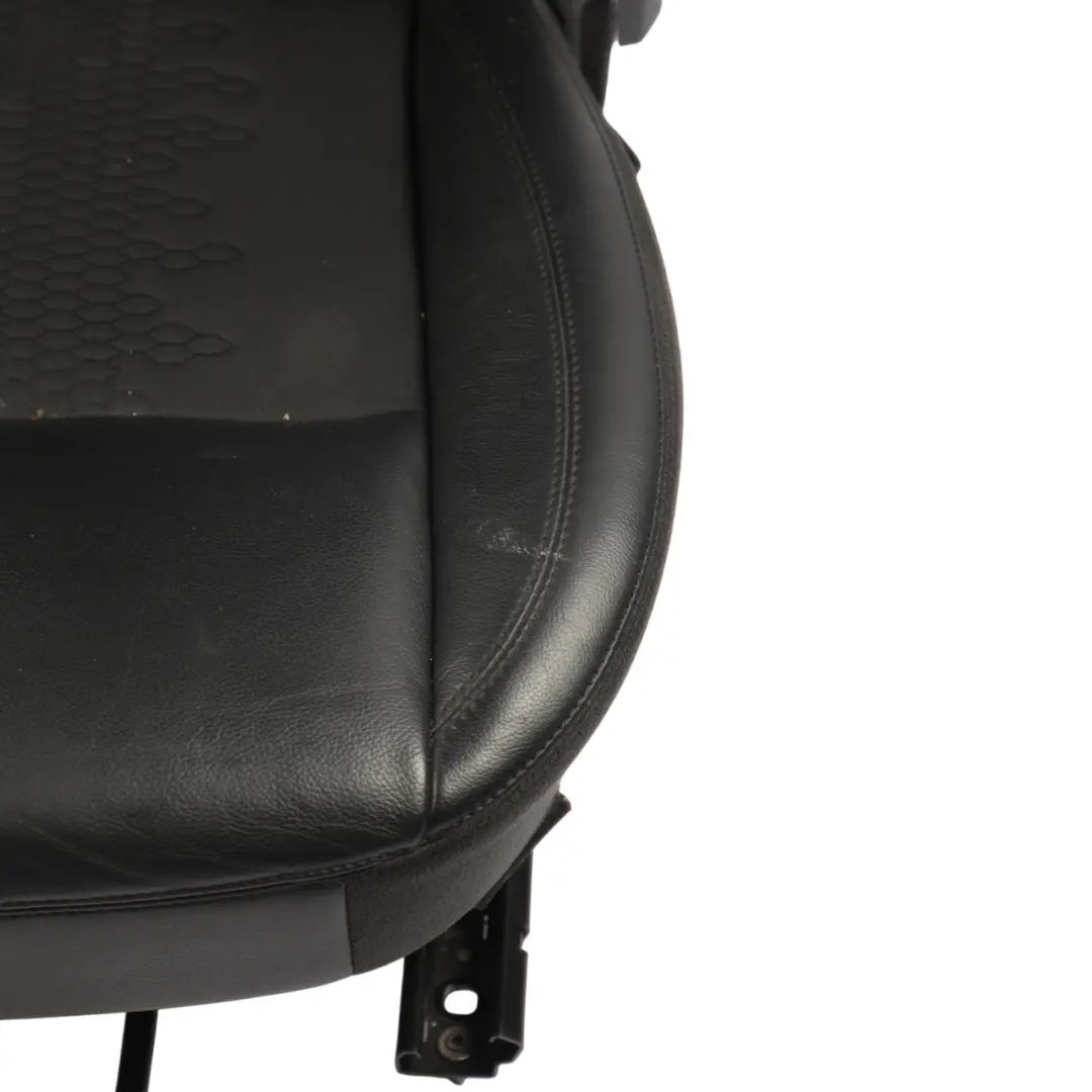 Front Seat Heated Leather Alcantara Right O/S to Land Rover Discovery Sport L550 with Part number LR058638 Land Rover Discovery Sport L550 Front Seat Heated Leather Alcantara Right O/S - SKU LR058638-1 - Part number LR058638