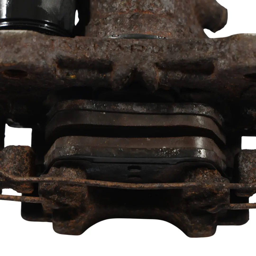 Zacisk Hamulca Prawy Tył FK72-2552-BD do Land Rover Discovery Sport L550 o numerze LR061380 Land Rover Discovery Sport L550 Zacisk Hamulca Prawy Tył FK72-2552-BD - SKU LR061380 - Numer Części LR061380