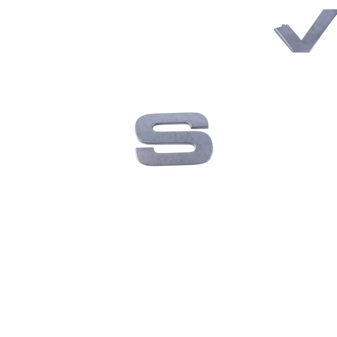 Heckklappe Abzeichen Emblem Schriftzug LR063647 für Land Rover Discovery Sport L550 mit Teilenummer LR063644 Land Rover Discovery Sport L550 Heckklappe Abzeichen Emblem Schriftzug LR063647 - SKU LR063644 - Teilenummer LR063644