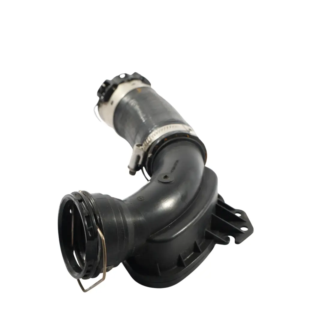 Rura Przewód Intercoolera GJ32-6C780-AA do Land Rover Discovery Sport L550 2.0 o numerze LR072134 Land Rover Discovery Sport L550 2.0 Rura Przewód Intercoolera GJ32-6C780-AA - SKU LR072134 - Numer Części LR072134