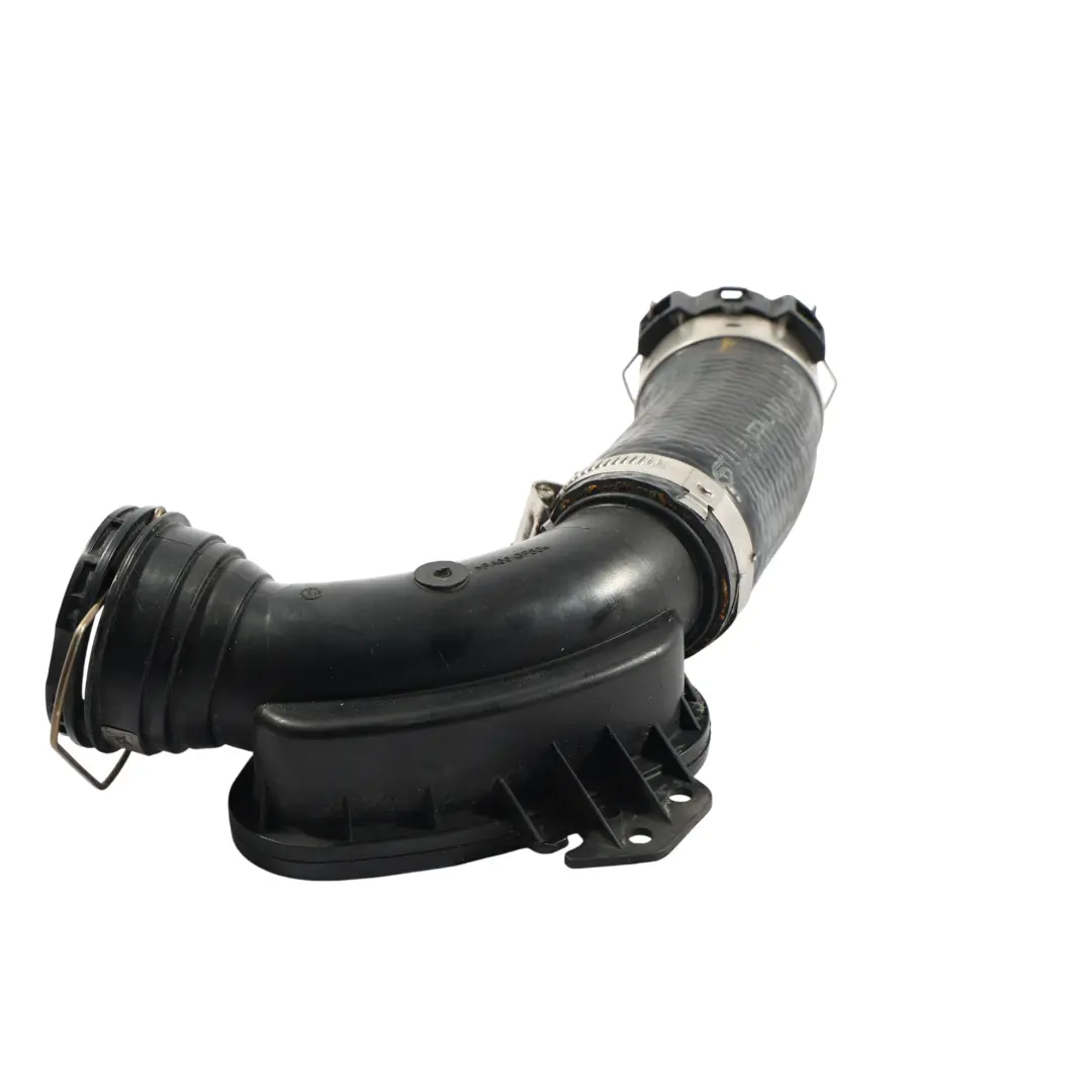 Ladeluftkühler Rohr GJ32-6C780-AA für Land Rover Discovery Sport L550 2.0 Turbo mit Teilenummer LR072134 Land Rover Discovery Sport L550 2.0 Turbo Ladeluftkühler Rohr GJ32-6C780-AA - SKU LR072134 - Teilenummer LR072134