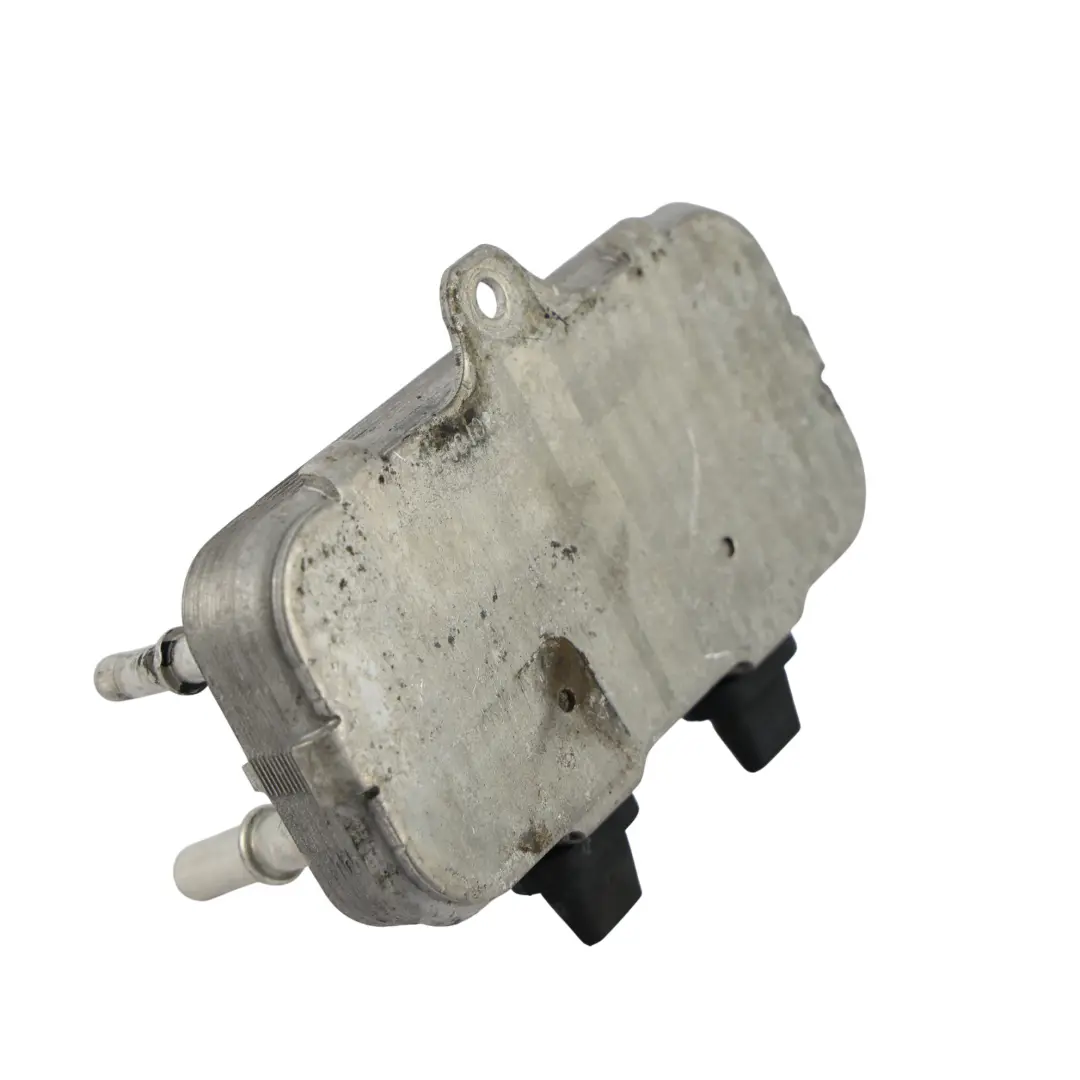 Land Rover Discovery L550 Chłodniczka Chłodnica Paliwa 2.0 GJ32-9N103-AA - SKU LR072174 - Numer Części LR072174