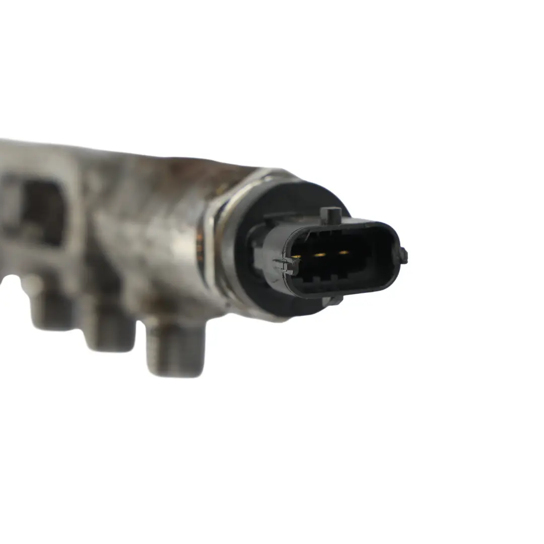 Land Rover Discovery Sport L550 Kraftstoffeinspritz Leitung 2.0 G4D3-2D280-AA - SKU LR073706 - Teilenummer LR073706