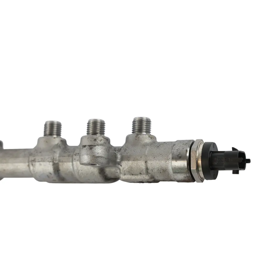 Land Rover Discovery Sport L550 Tubo Iniettore Carburante 2.0 G4D3-2D280-AA - SKU LR073706 - Numero di parte LR073706