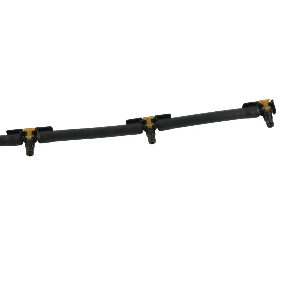 Przewód Paliwa Wtrysków 2.0 G4D3-9K022-BB do Land Rover Discovery Sport L550 o numerze LR073709 Land Rover Discovery Sport L550 Przewód Paliwa Wtrysków 2.0 G4D3-9K022-BB - SKU LR073709 - Numer Części LR073709