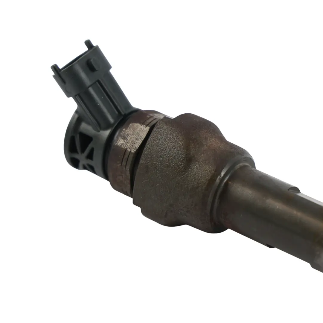 Inyector De Combustible 2.0 204DTD G4D3-9K546-AA para Land Rover Discovery Sport L550 con número de pieza LR073710 Land Rover Discovery Sport L550 Inyector De Combustible 2.0 204DTD G4D3-9K546-AA - SKU LR073710 - Número de pieza LR073710