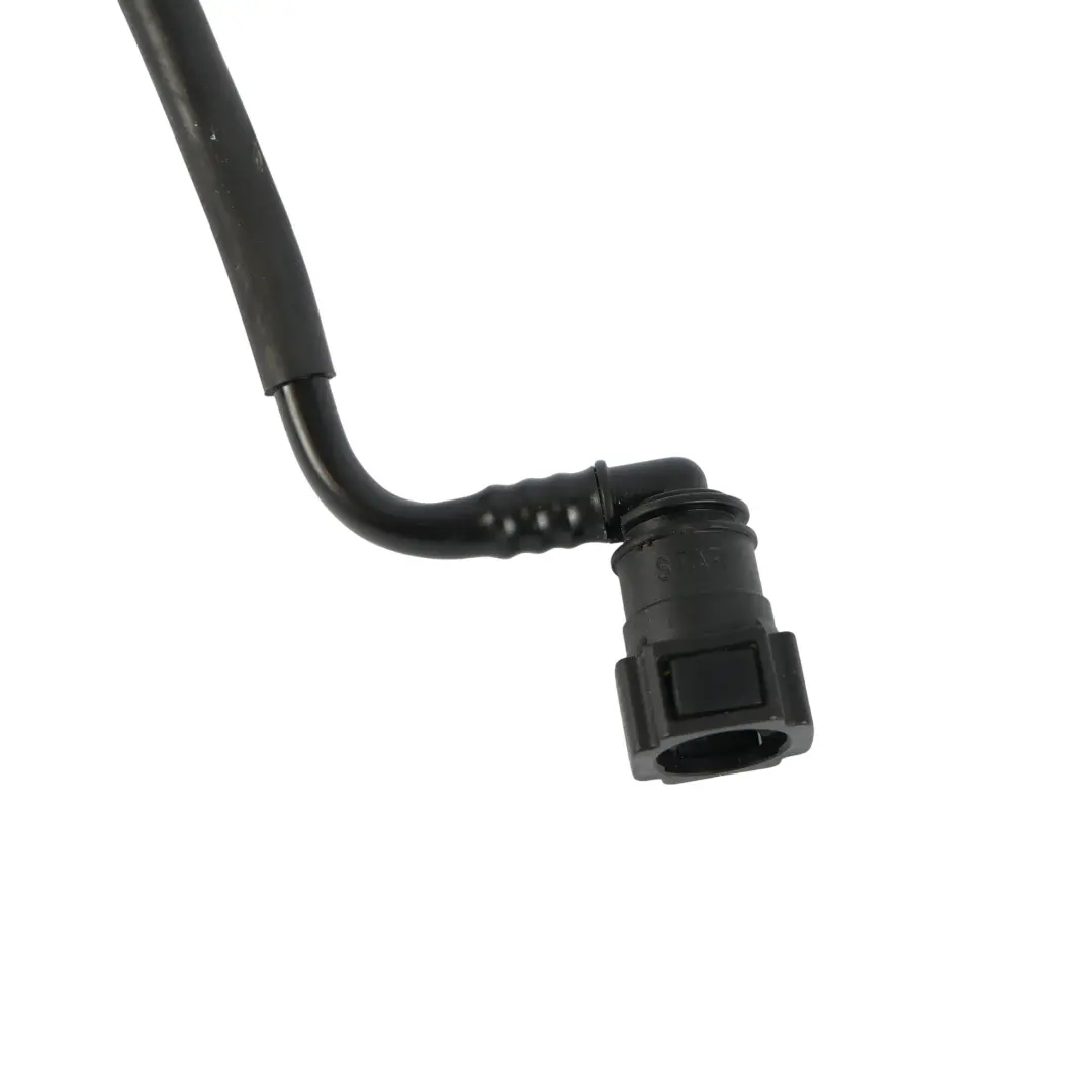 Durite D'Essence 2.0 G4D3-9S468-BD pour Land Rover Discovery Sport L550 à propos du numéro de pièce LR080279 Land Rover Discovery Sport L550 Durite D'Essence 2.0 G4D3-9S468-BD - SKU LR080279 - Numéro de pièce LR080279