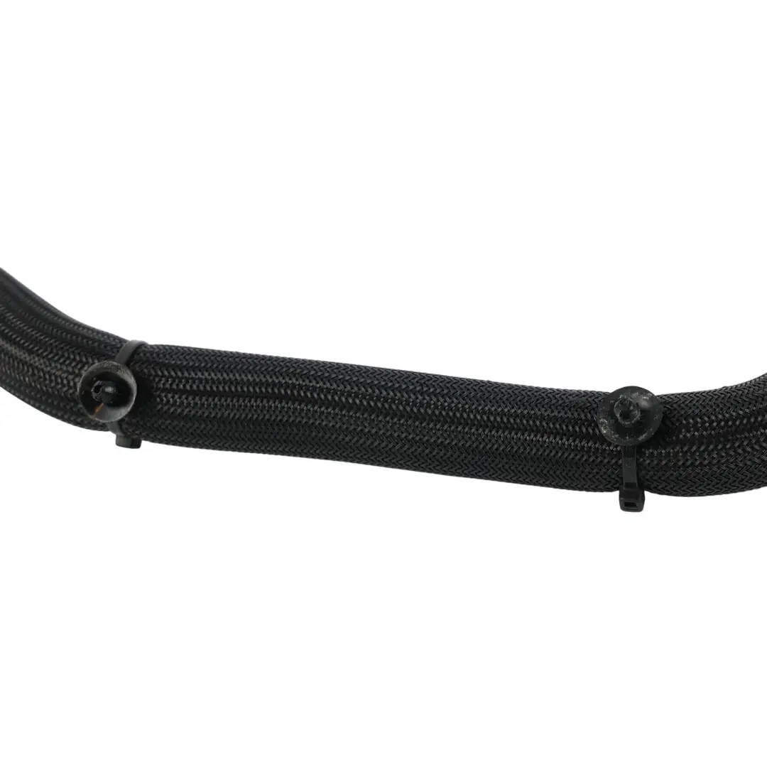 Land Rover Discovery Sport L550 Manguera De Agua Del Motor 2.0 G4D3-5H370-BD - SKU LR084066 - Número de pieza LR084066