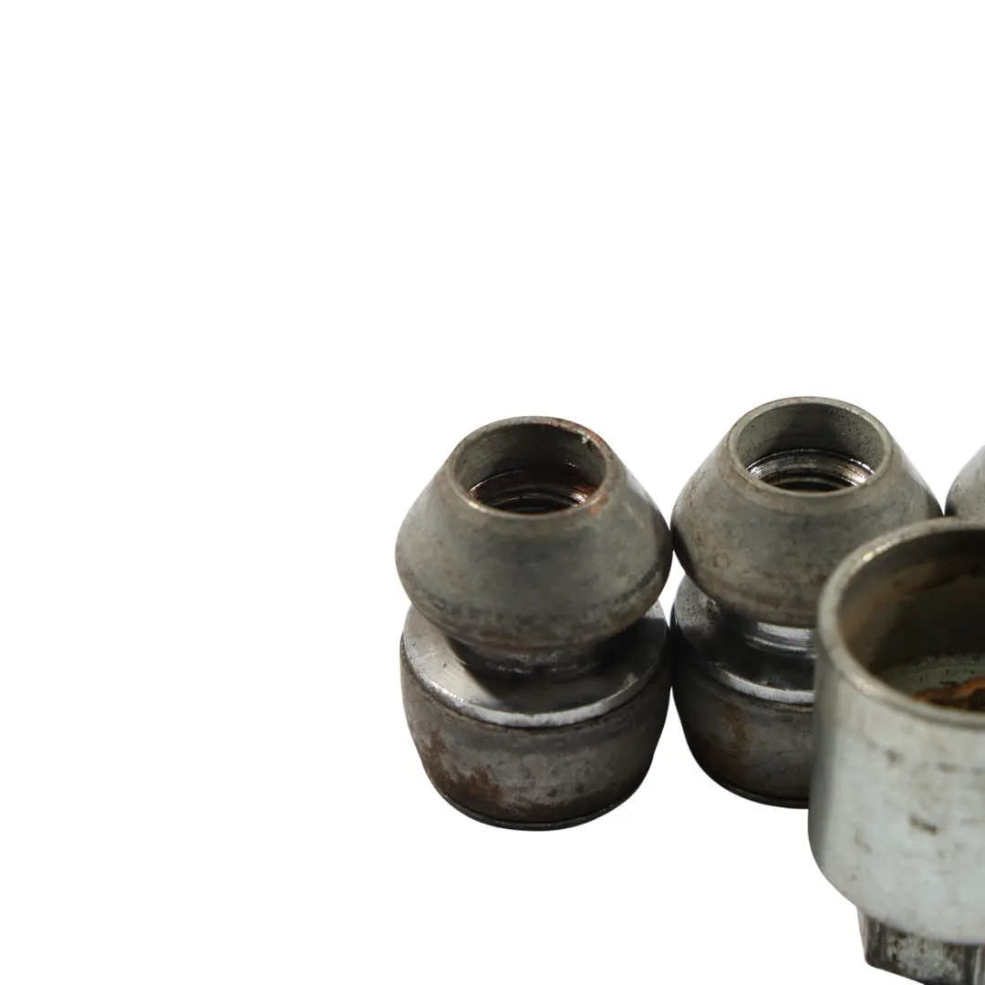 Bulloni Ruota Antifurto Viti Dadi Set per Land Rover Discovery L550 con numero di parte LR086417 Land Rover Discovery L550 Bulloni Ruota Antifurto Viti Dadi Set - SKU LR086417 - Numero di parte LR086417
